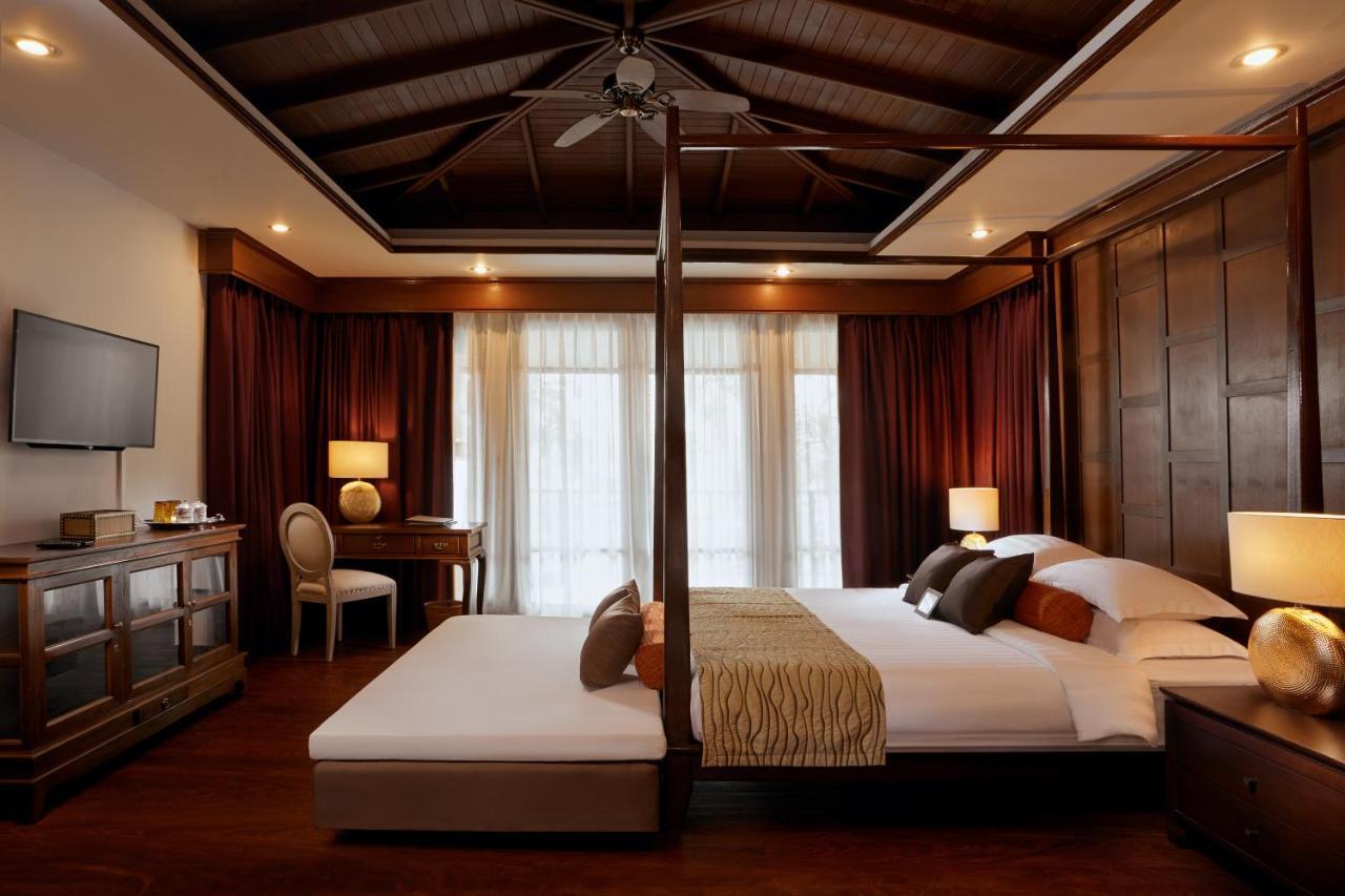 Chinoiserie Collection Resort And Spa Nai Harn Екстериор снимка