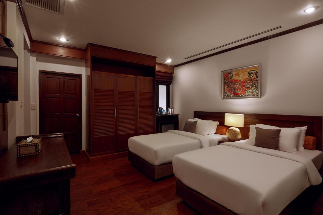 Chinoiserie Collection Resort And Spa Nai Harn Екстериор снимка
